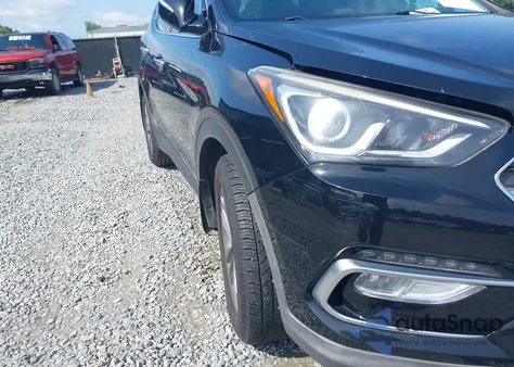 2018 Hyundai Santa Fe Sport 2.0T z USA, uszkodzony, nr VIN 5NMZU4LA7JH074606